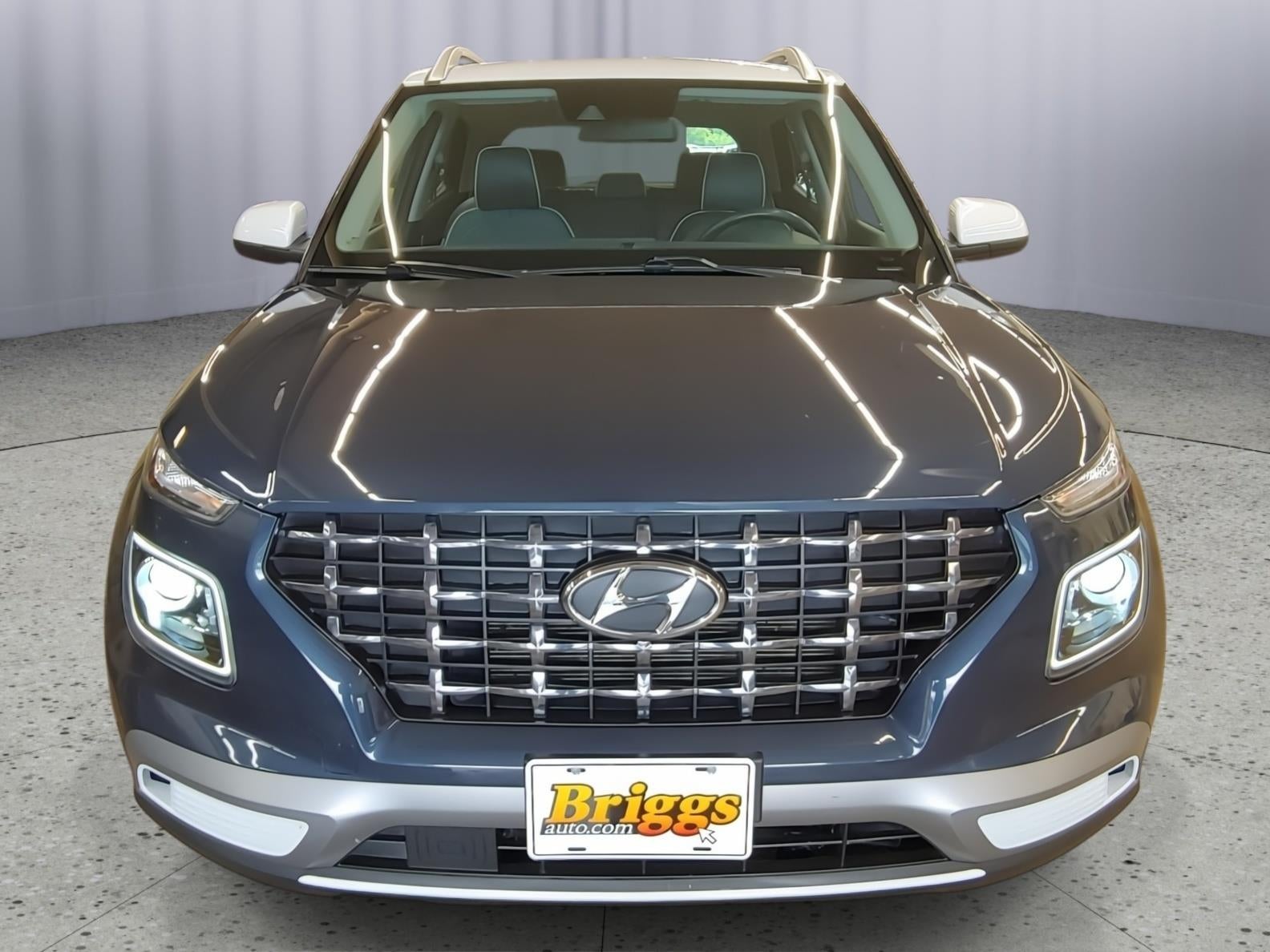 Used 2022 Hyundai Venue Limited with VIN KMHRC8A36NU147098 for sale in Kansas City