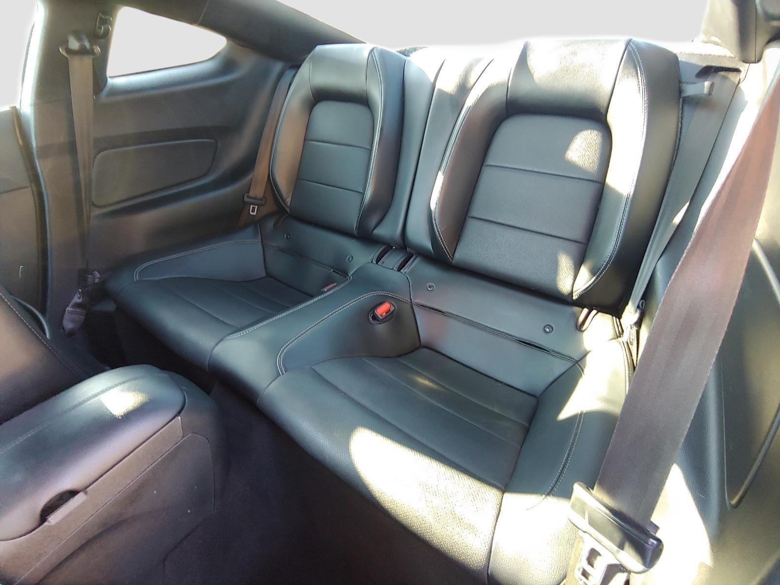 2021 Ford Mustang EcoBoost Premium