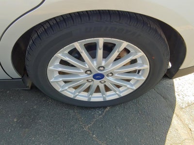 2016 Ford C-Max Hybrid SE