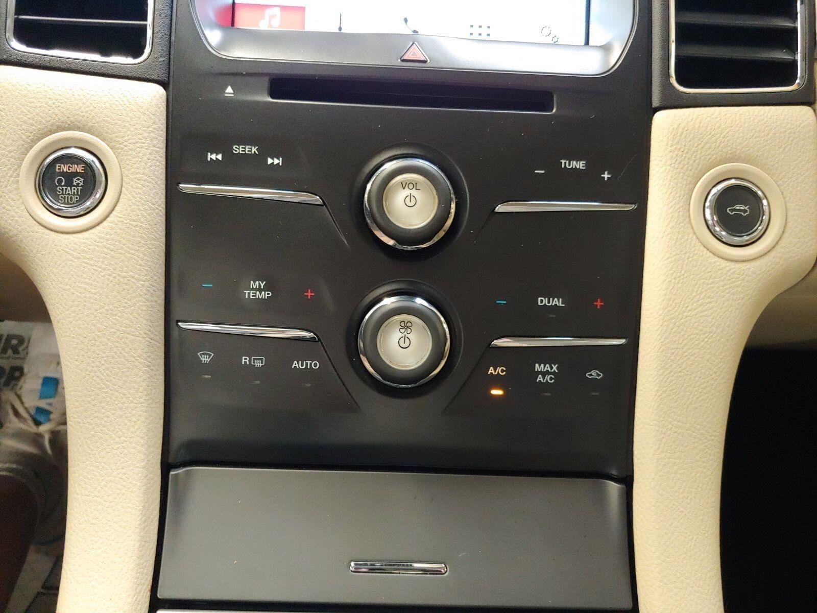 2018 Ford Taurus SEL