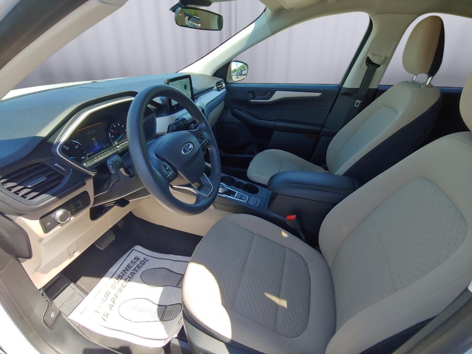 2022 Ford Escape SE Hybrid