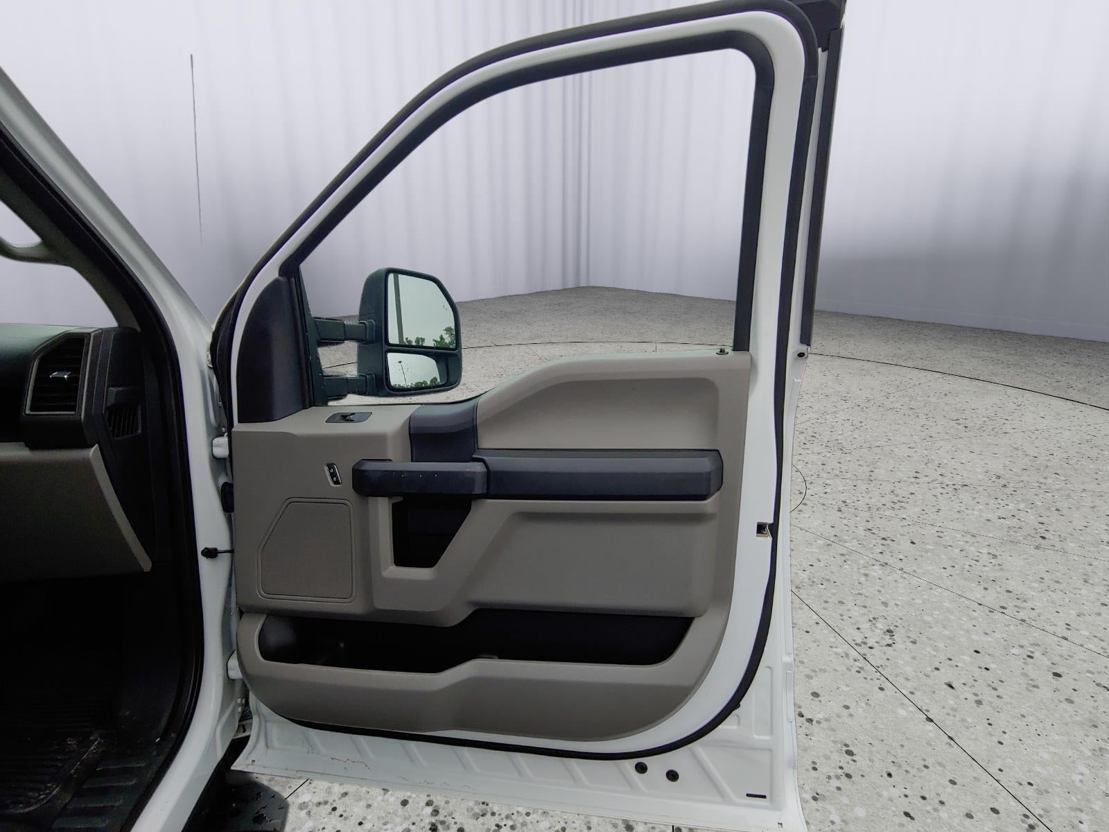2022 Ford Super Duty F-250 SRW XL