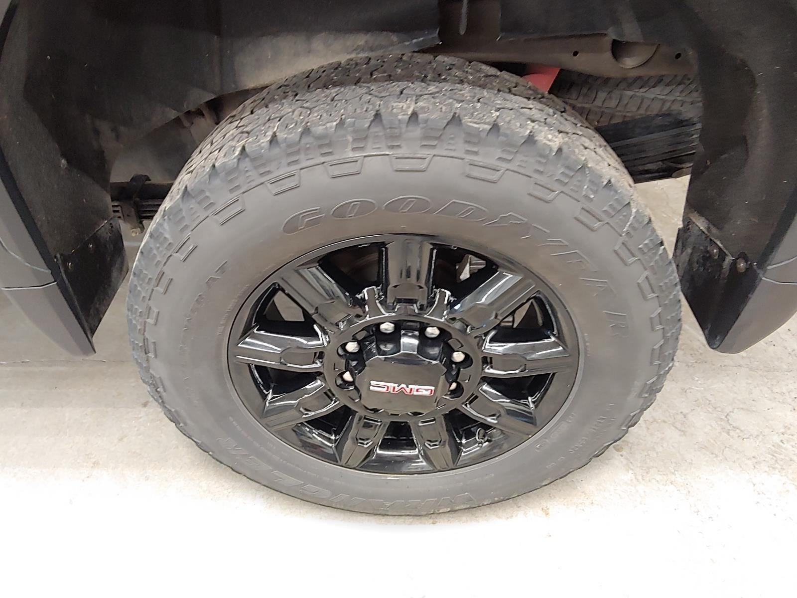 2025 GMC Sierra 2500HD AT4