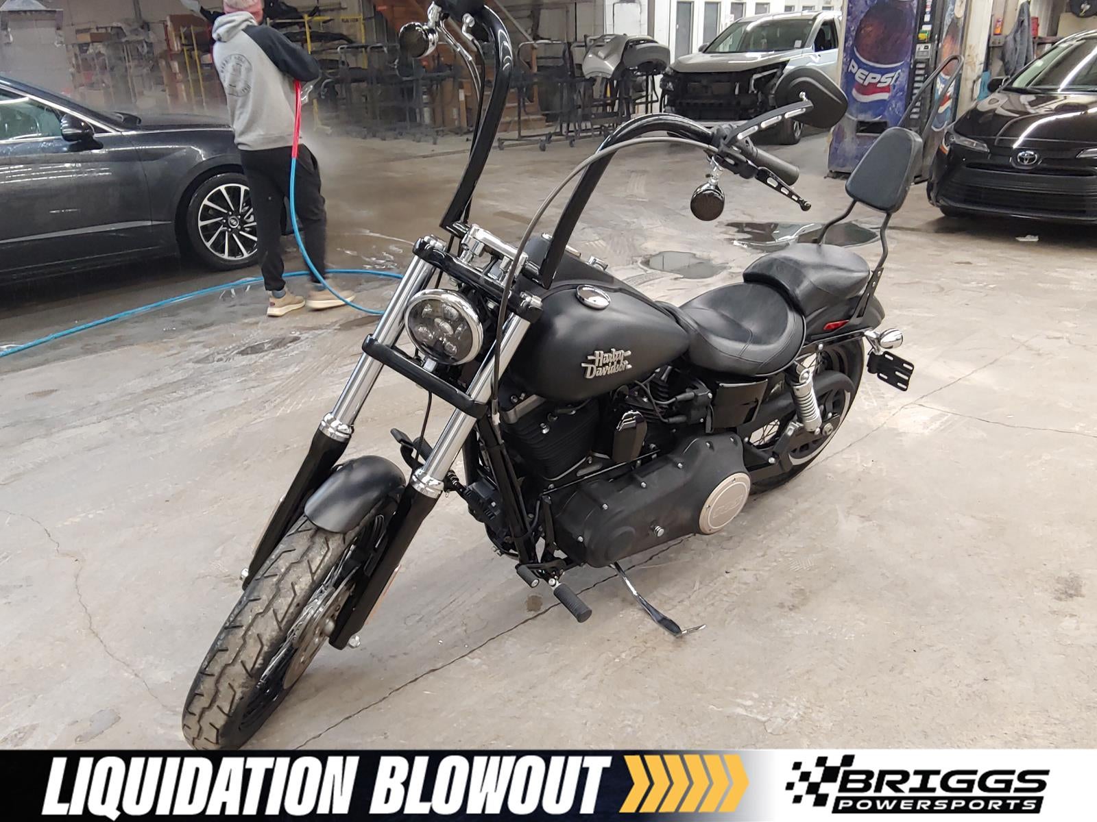 2015 HARLEY-DAVIDSON STREET Base