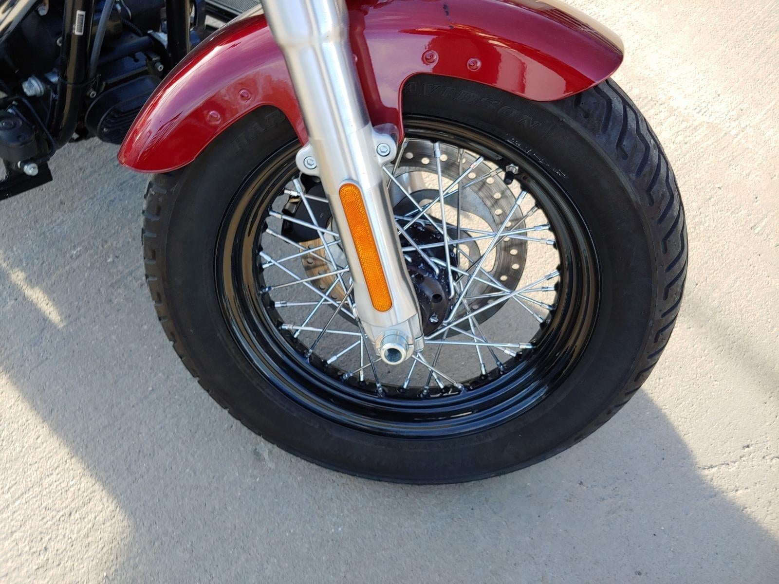 2016 HARLEY-DAVIDSON SOFTAIL SLIM Base