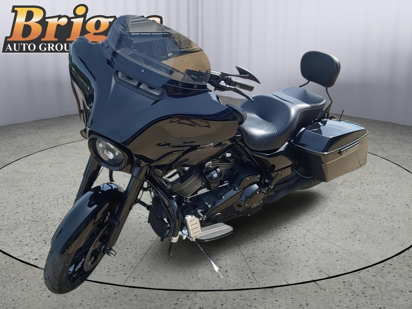 2020 HARLEY-DAVIDSON STREET GLIDE Base