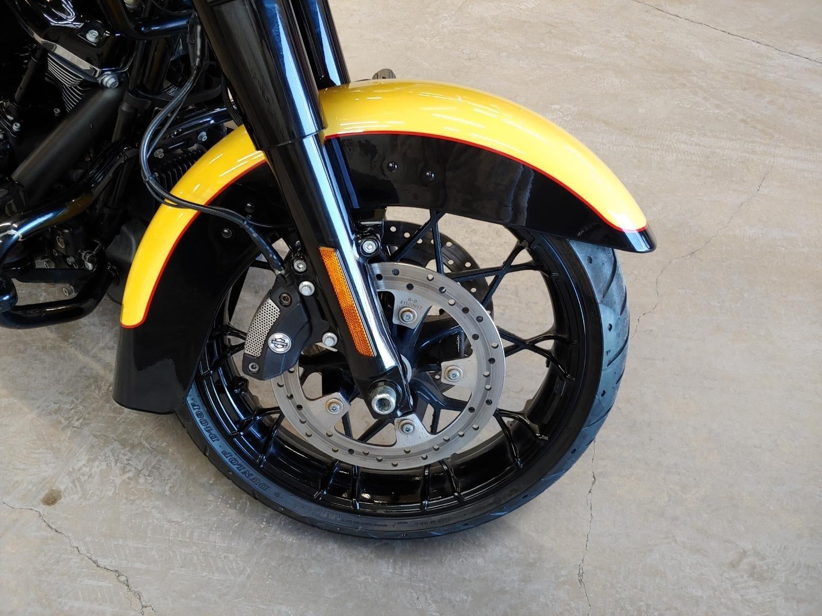 2023 HARLEY-DAVIDSON ROAD GLIDE Base