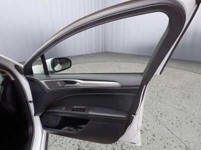 2020 Ford Fusion Hybrid SE