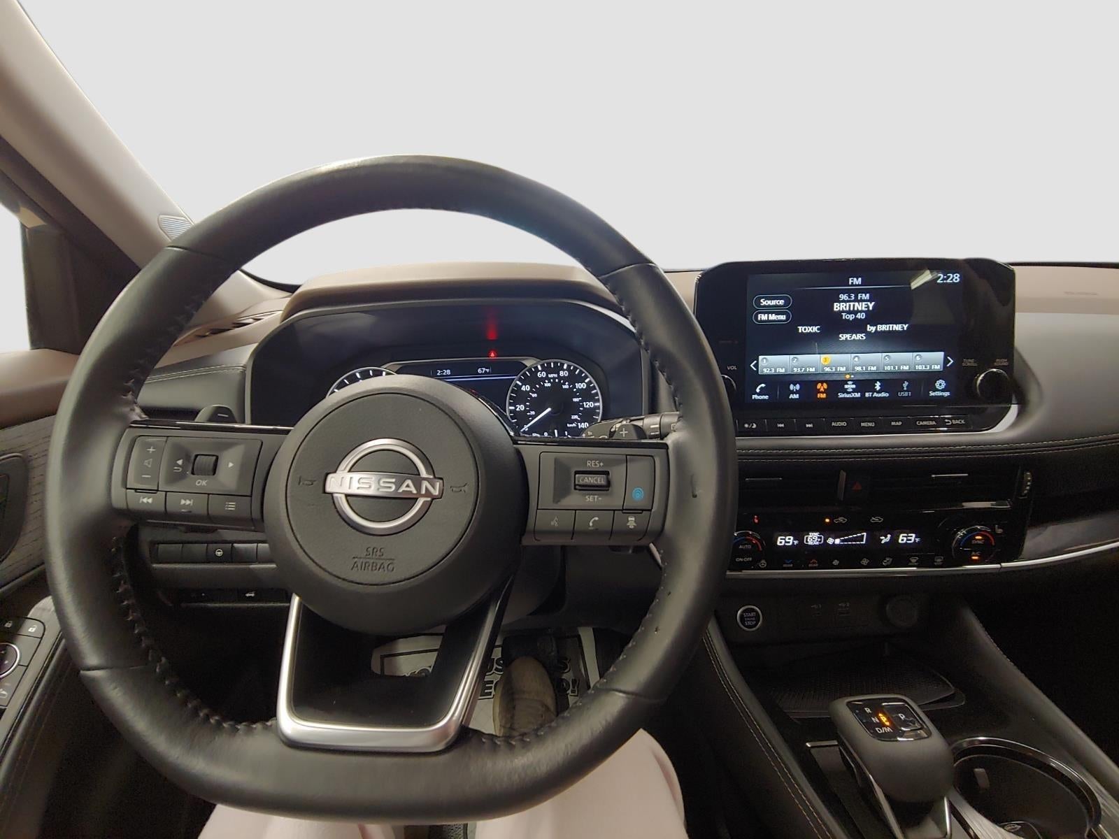 2023 Nissan Rogue SL