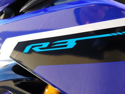 2025 YAMAHA YZF-R3 Base
