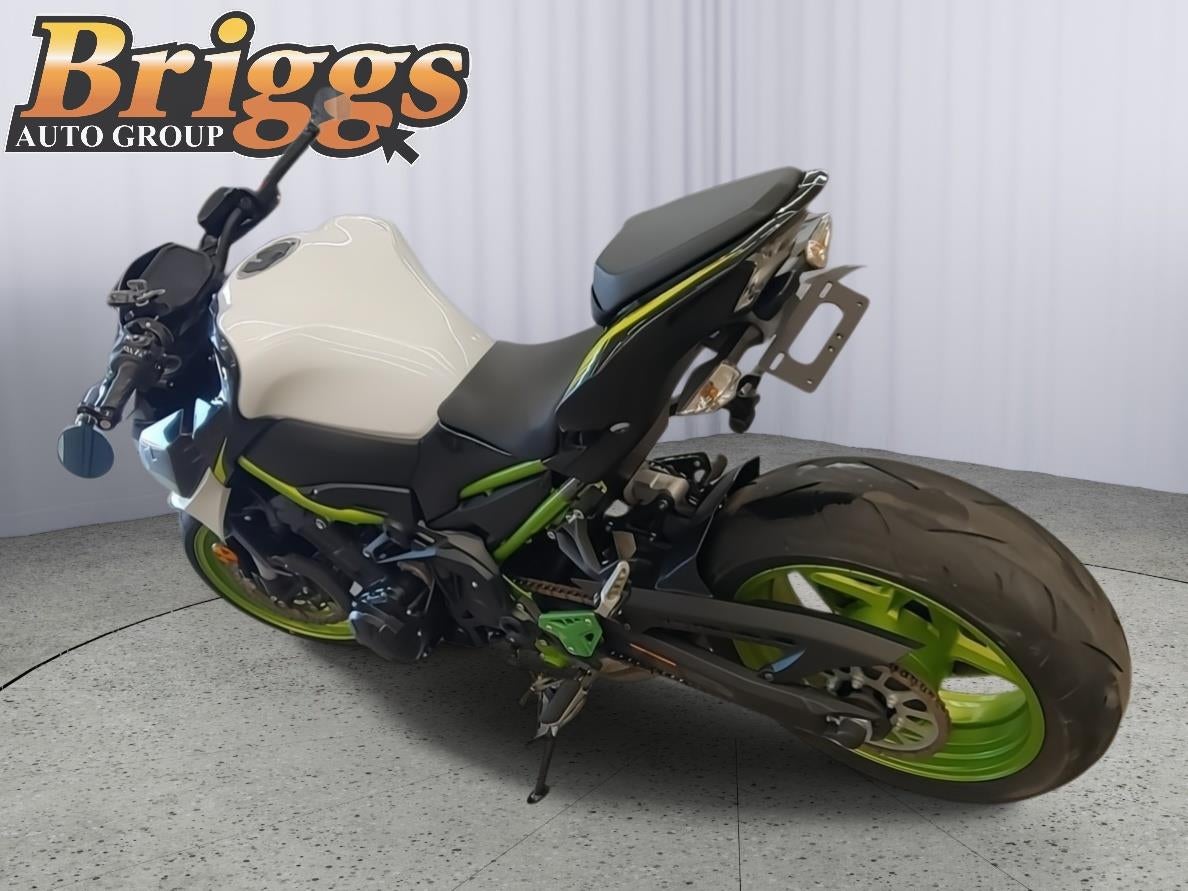 2021 KAWASAKI ZR900FMFNN Base
