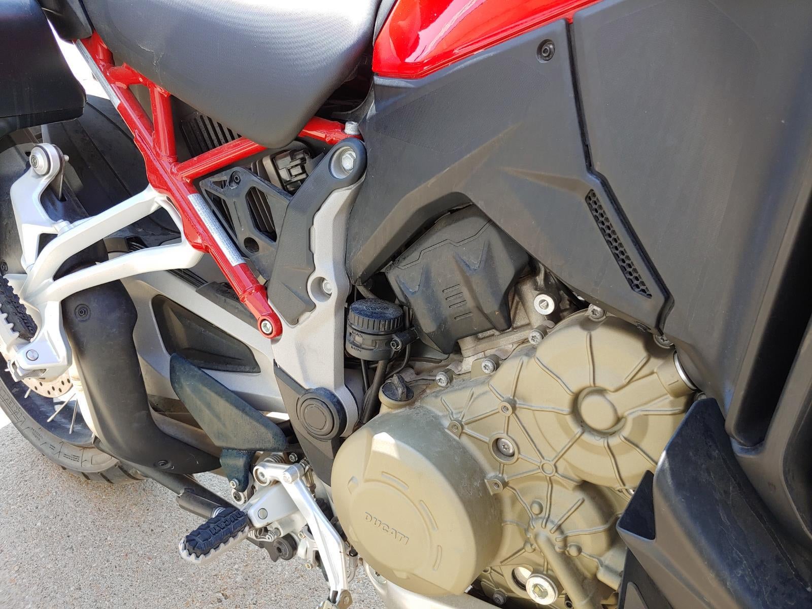 2022 DUCATI MULTISTRADA Base