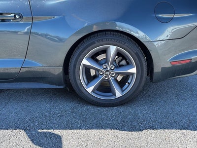 2015 Ford MUSTANG Base