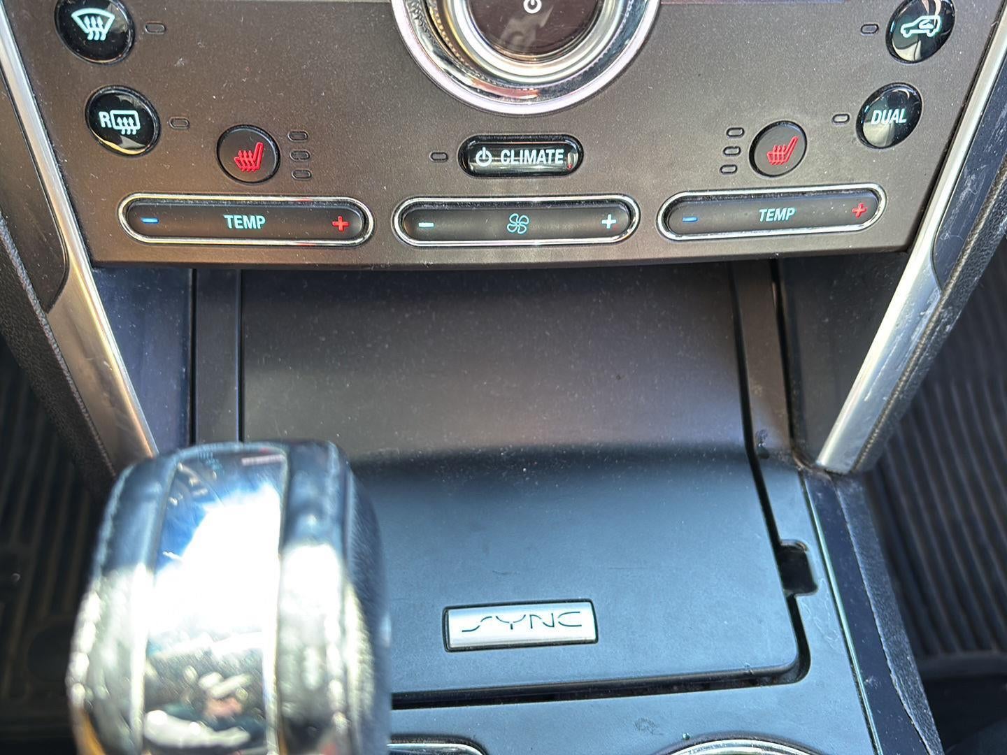 2016 Ford EXPLORER Base