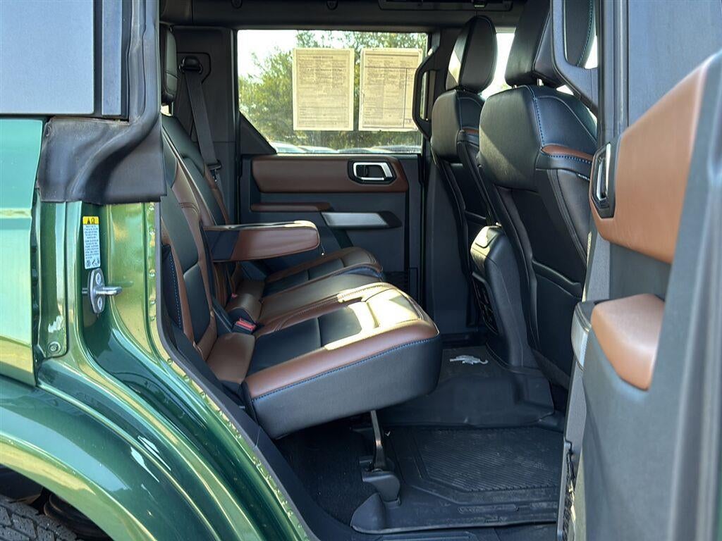 2023 Ford BRONCO Base