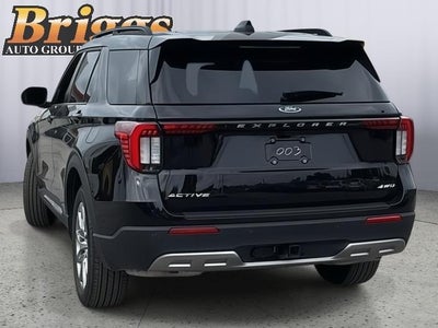 2025 Ford Explorer Active