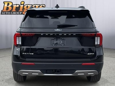 2025 Ford Explorer Active