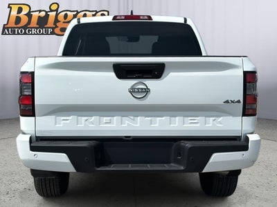 2025 Nissan Frontier SV