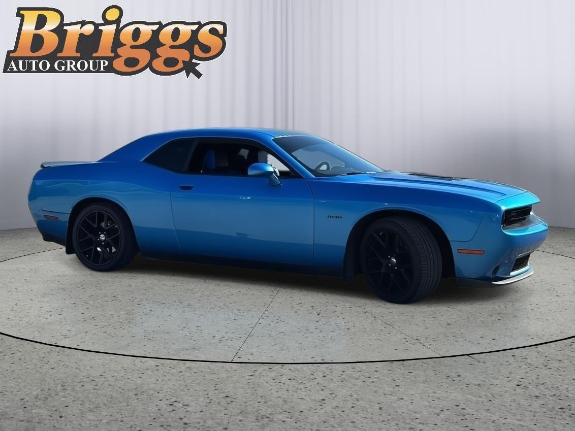 2015 Dodge Challenger R/T Shaker