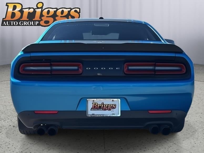 2015 Dodge Challenger R/T Shaker