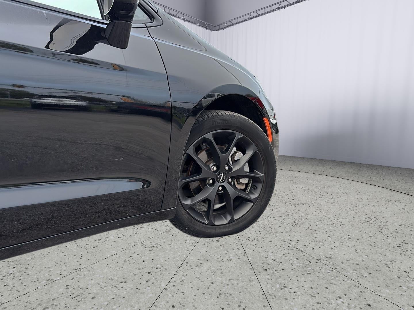 2024 Chrysler Pacifica Limited