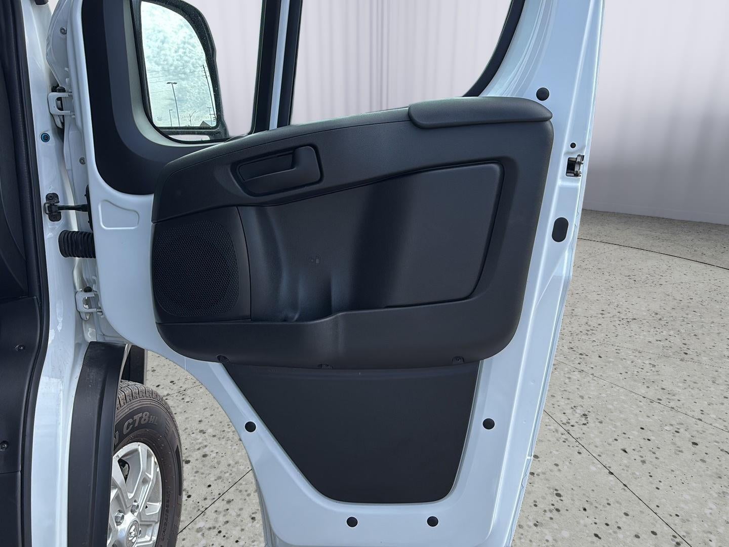 2025 RAM ProMaster Cargo Van SLT