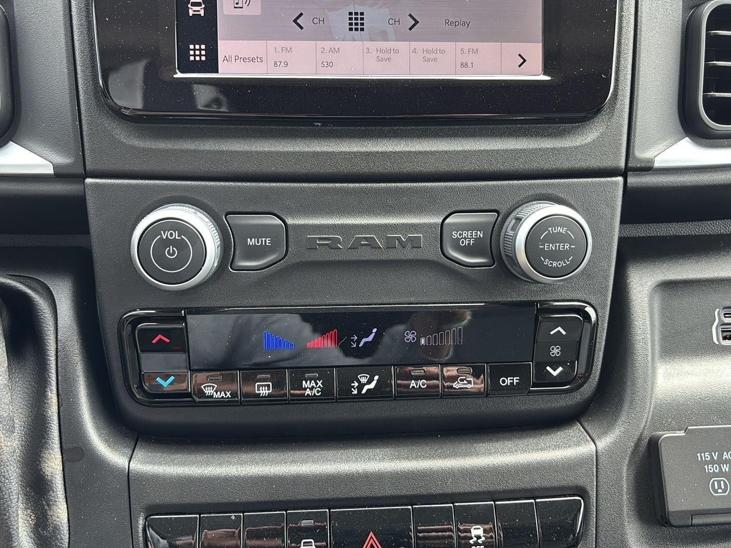 2025 RAM ProMaster Cargo Van SLT