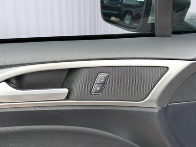 2020 Ford Fusion Hybrid SE