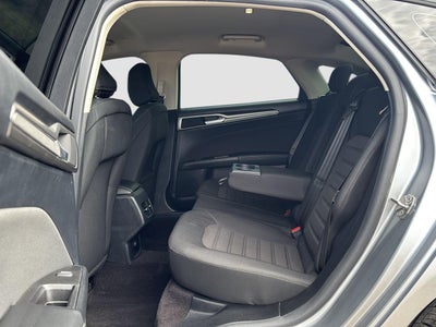 2020 Ford Fusion Hybrid SE