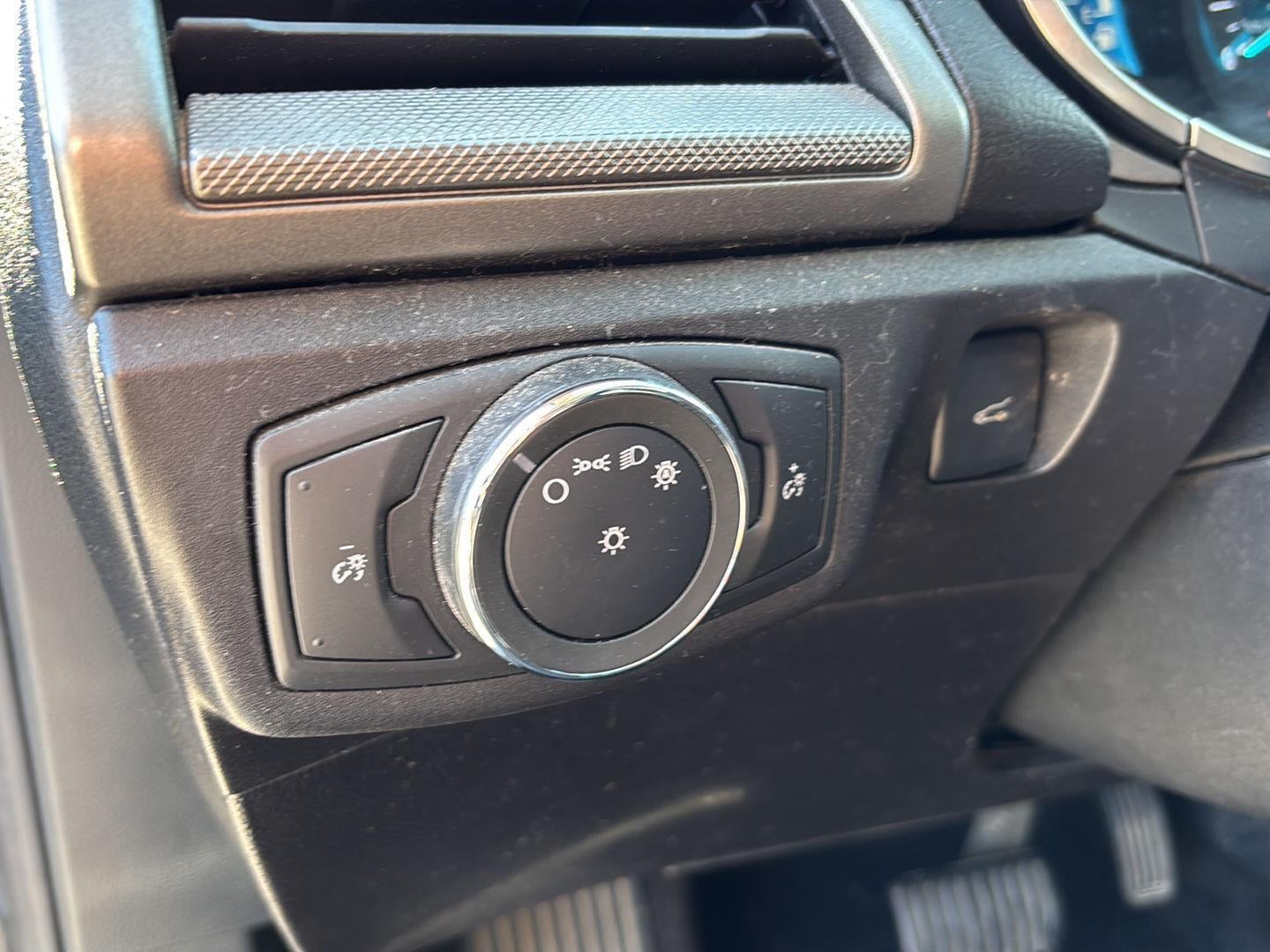 2018 Ford Fusion Hybrid SE