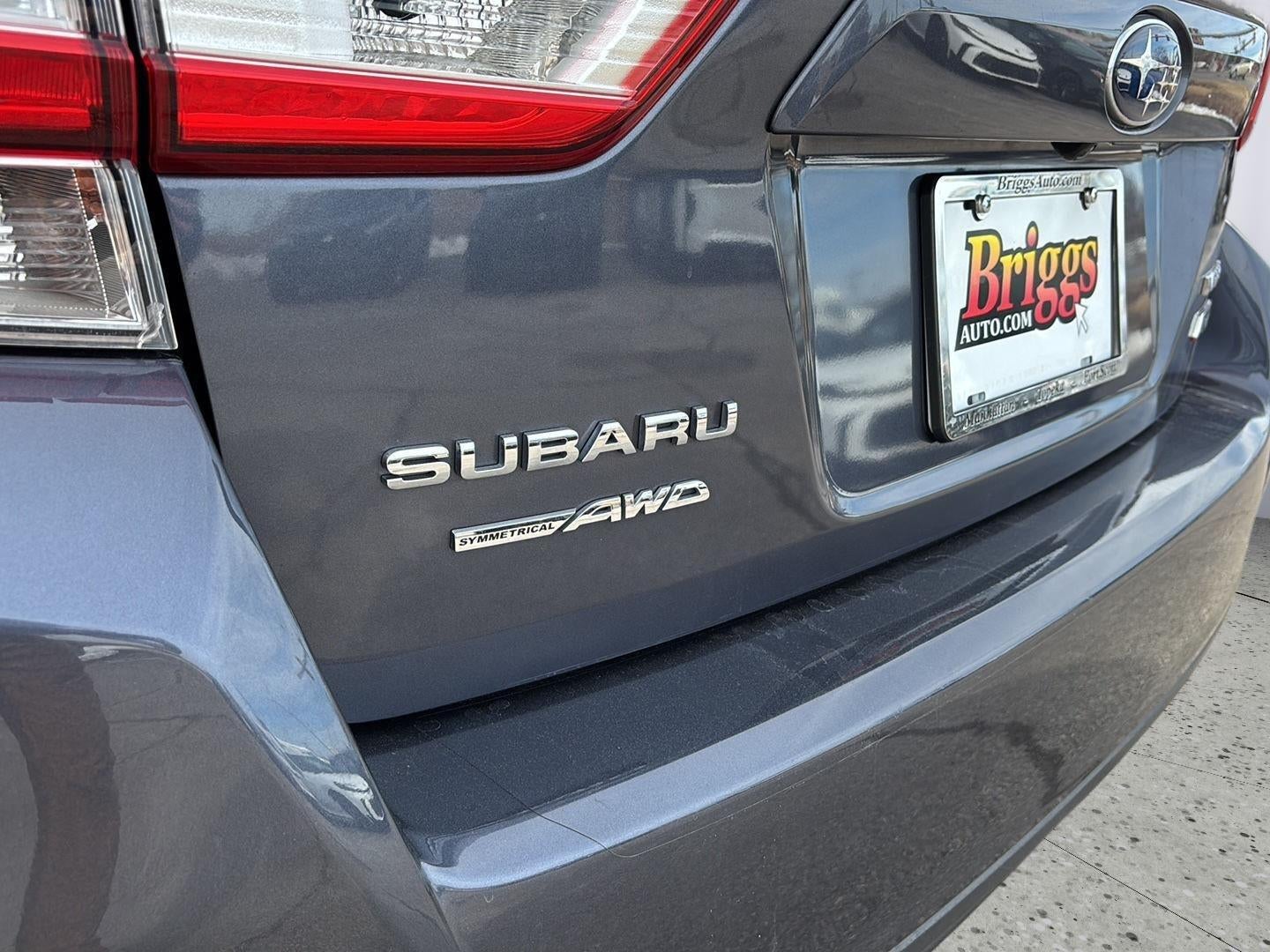 2017 Subaru IMPREZA Base