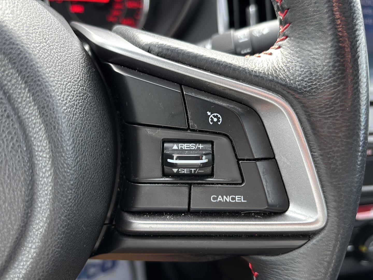 2017 Subaru IMPREZA Base