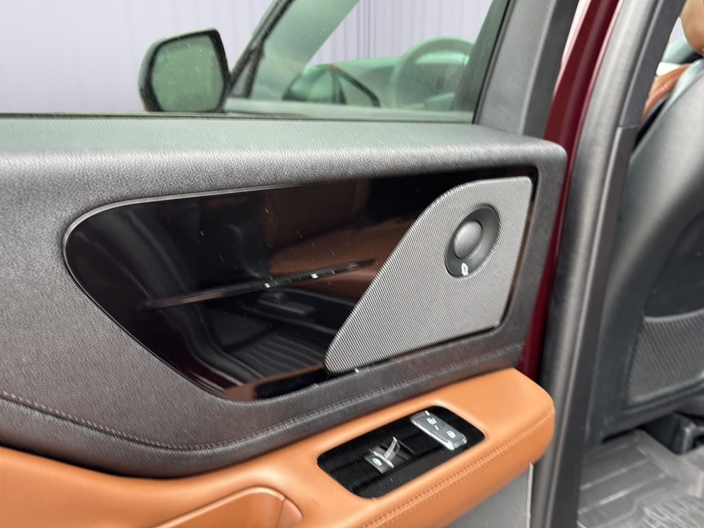 2024 Lincoln Aviator Reserve