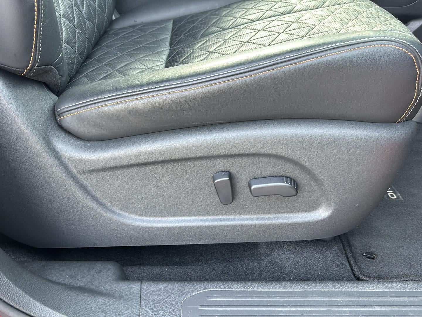 2021 Nissan MURANO Base