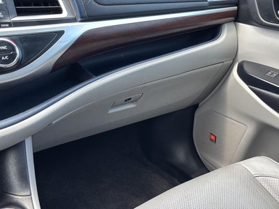 2016 Toyota Highlander Limited