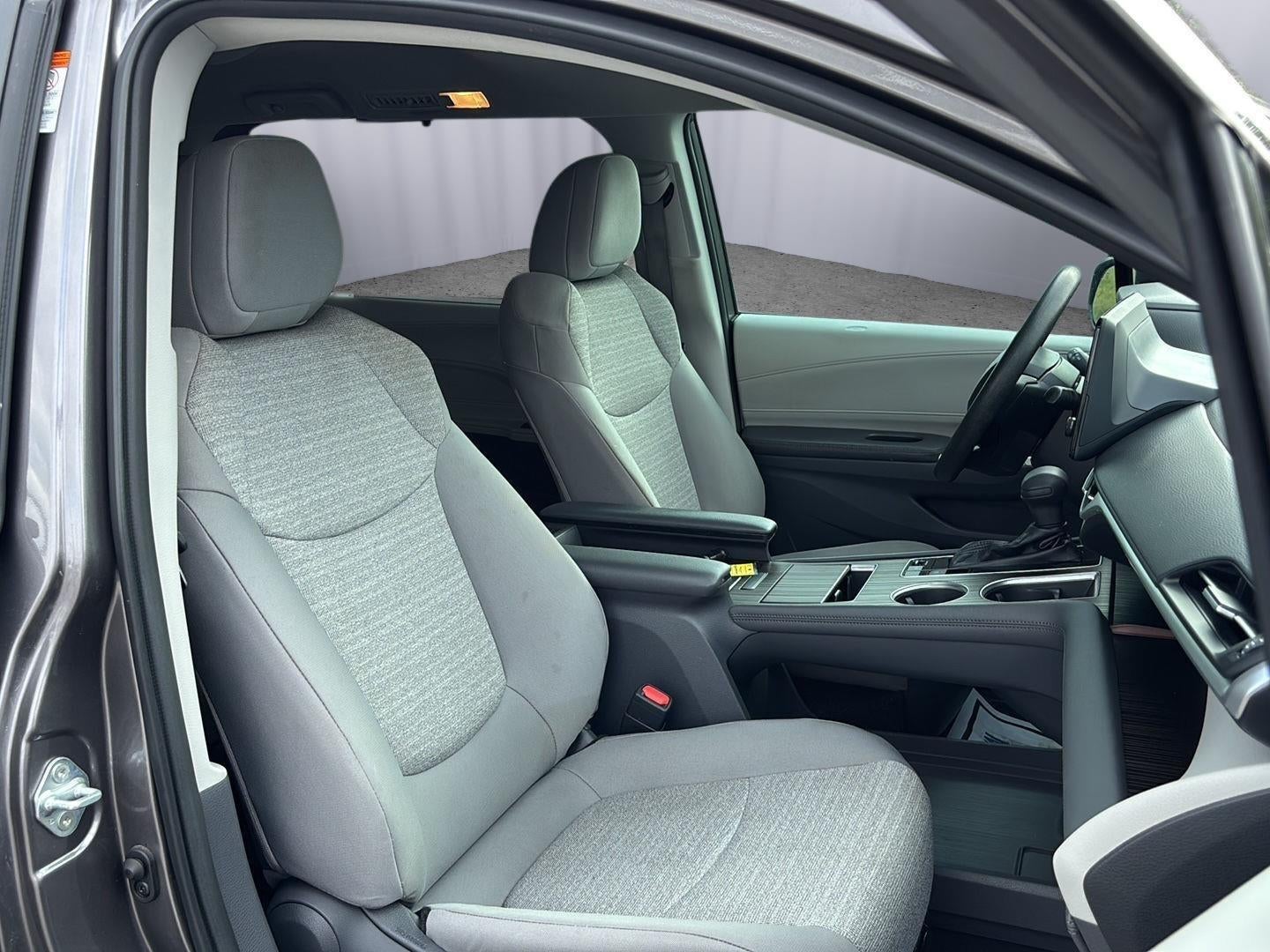 2021 Toyota Sienna LE