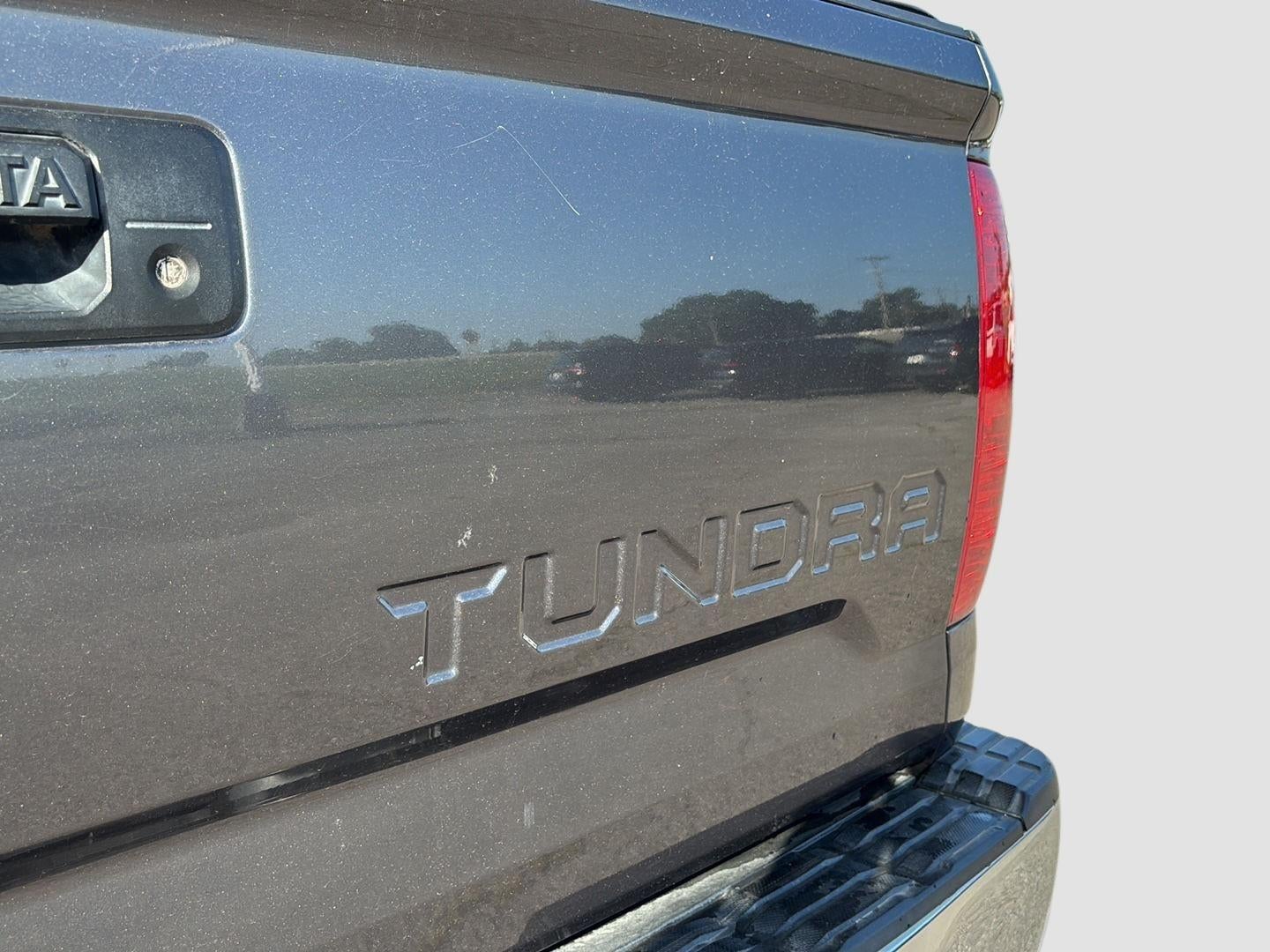 2015 Toyota TUNDRA Base