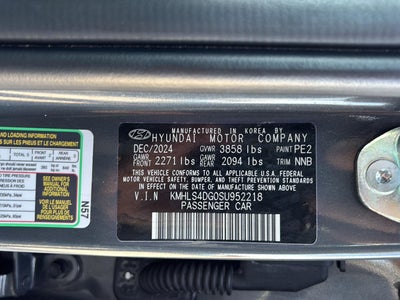 2025 Hyundai Elantra SEL Convenience