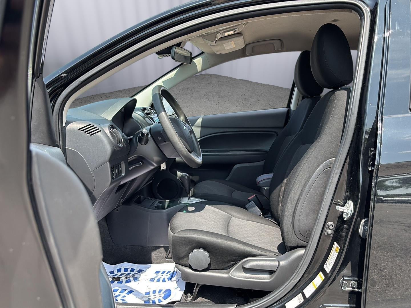 2022 Mitsubishi Mirage ES