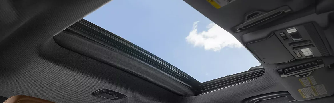 2026 Subaru Outback panoramic moonroof