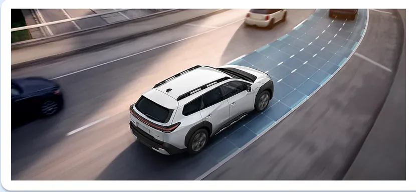 Traffic Jam Assist lane guidance visualised in slow-moving highway traffic
